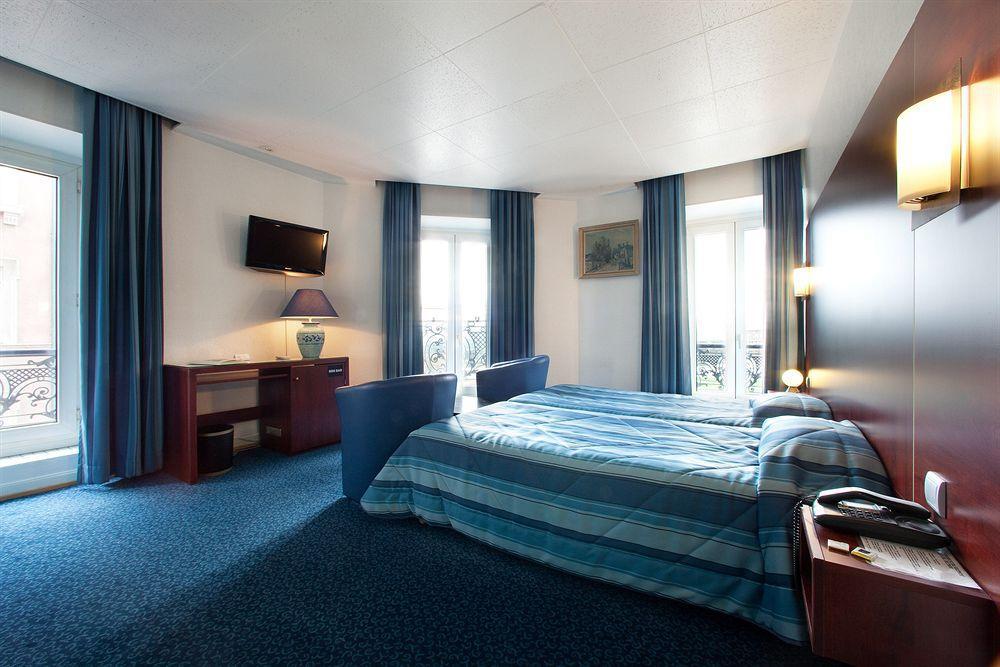 Hotel Le Bristol Strasbourg Gare Oda fotoğraf